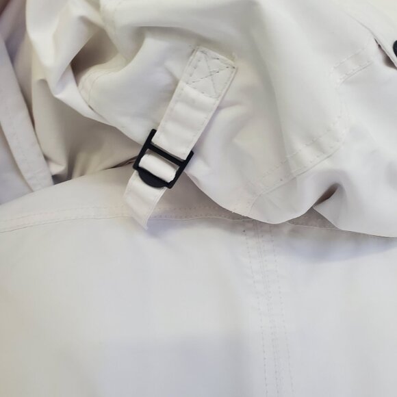 Point Zero White Winter Coat Medium | Cinch Waist Puffer Jacket with Hood - Picture 10 of 13